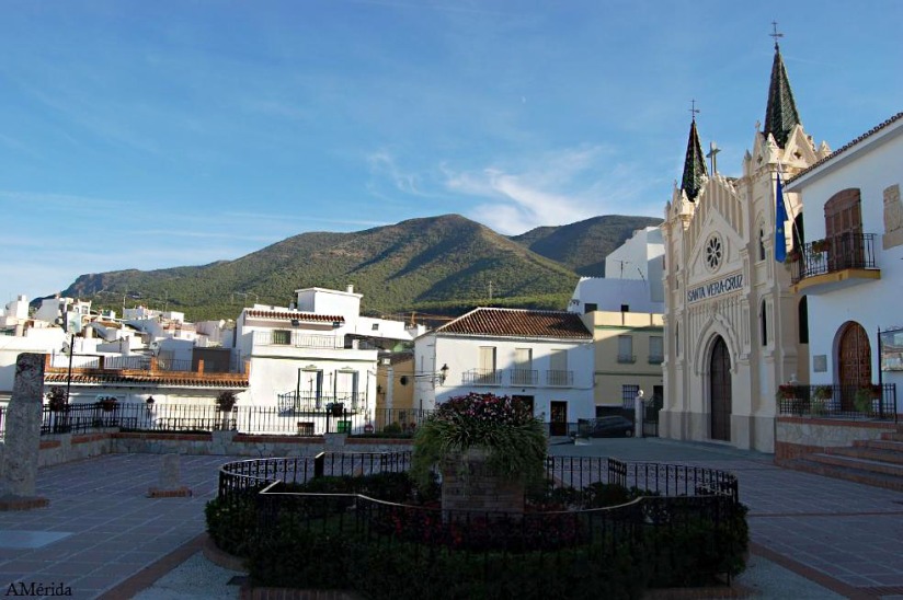 Ayuntamiento y la Ermita de la Santa Vera Cruz