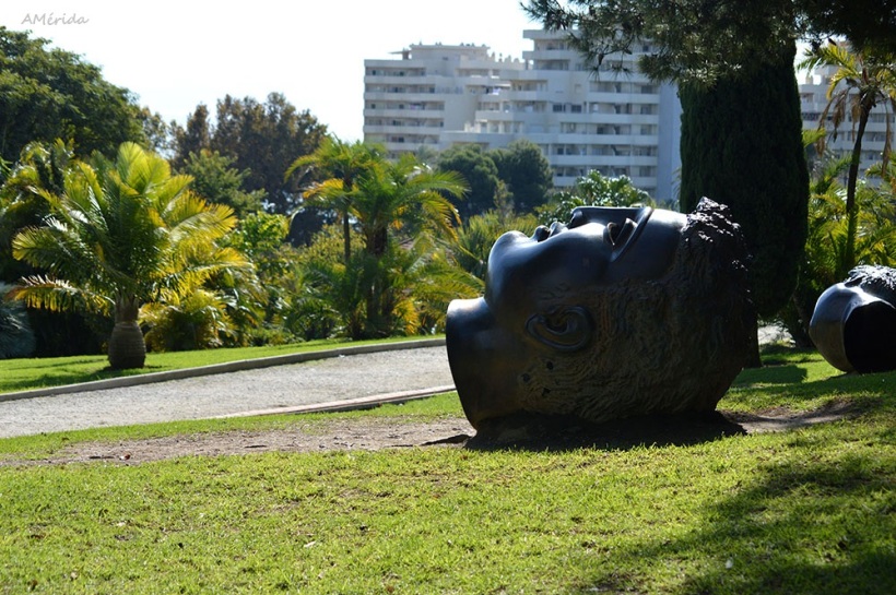 Las tres cabezas, esculturas del parque de la Paloma, cabezas del parque de la Paloma